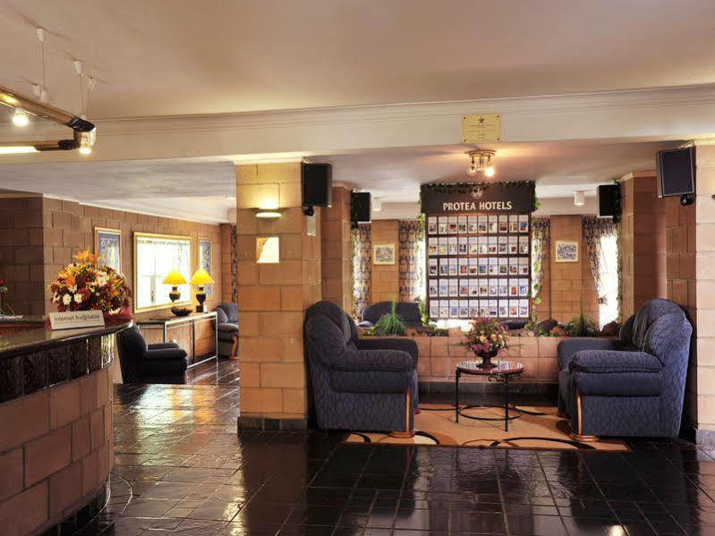 Protea Hotel By Marriott Klerksdorp Eksteriør bilde